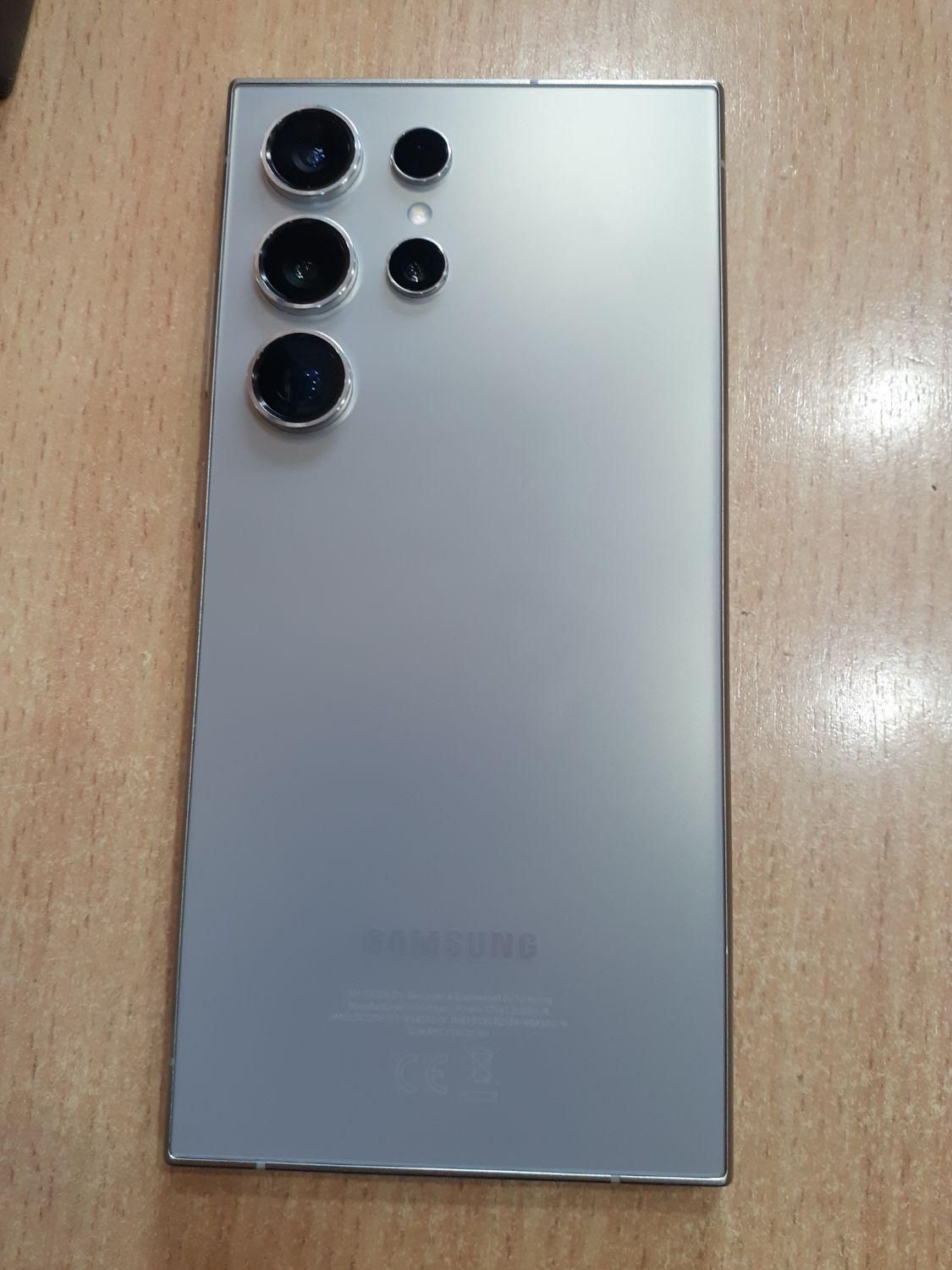 سامسونگ Galaxy S24 Ultra با حافظهٔ ۲۵۶ گیگابایت|موبایل|تهران, تهران‌سر|دیوار