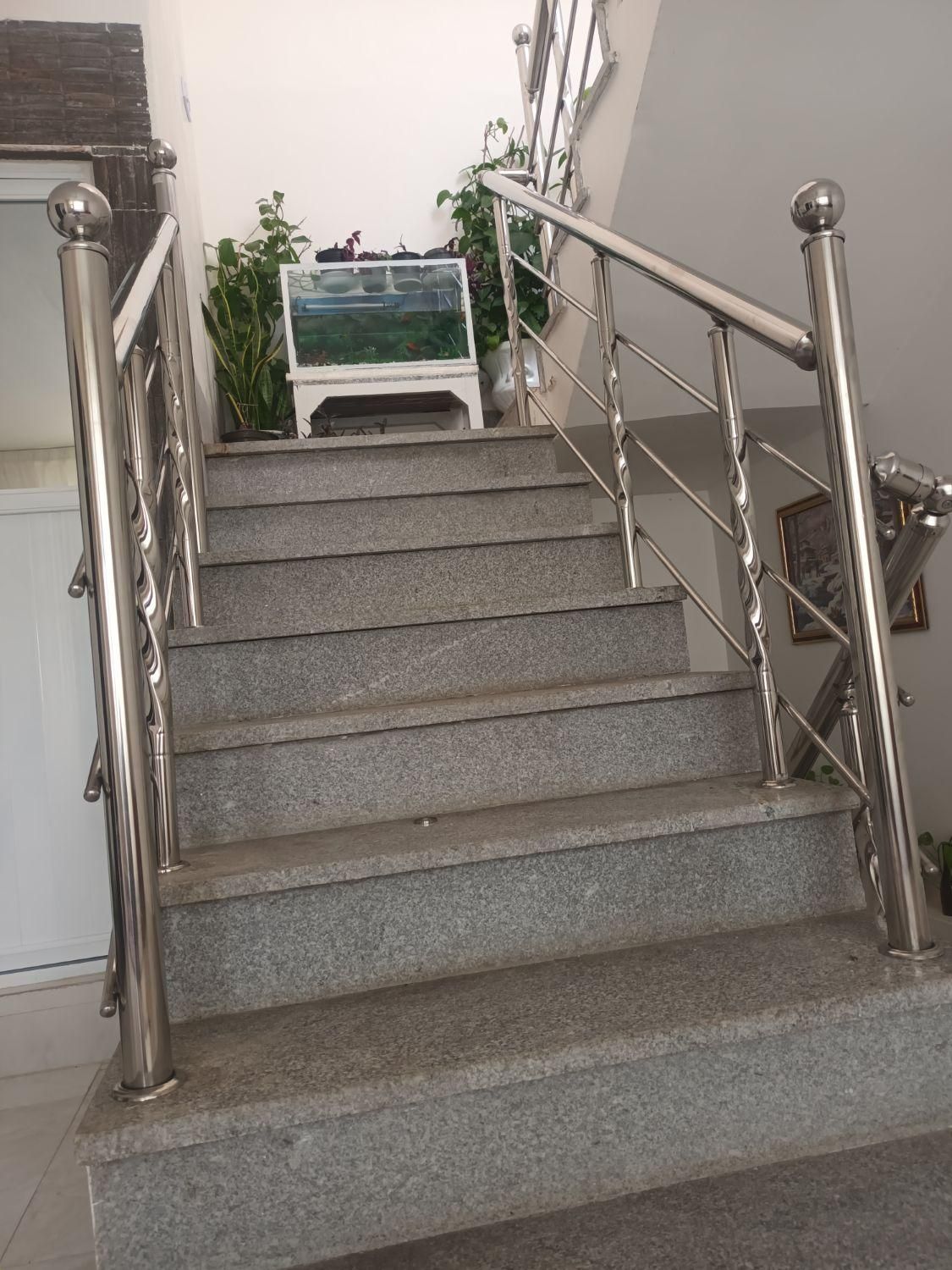 نرده استیل با ضمانت و کیفیت|خدمات پیشه و مهارت|مشهد, کوی سیدی|دیوار