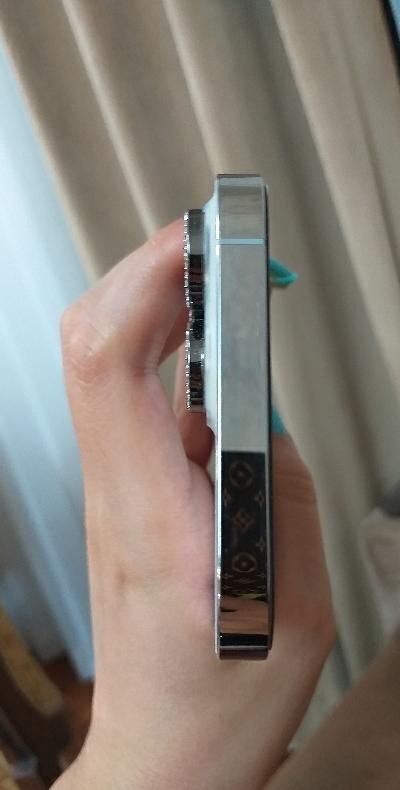اپل iPhone 13 Pro Max با حافظهٔ ۲۵۶ گیگابایت|موبایل|همدان, |دیوار
