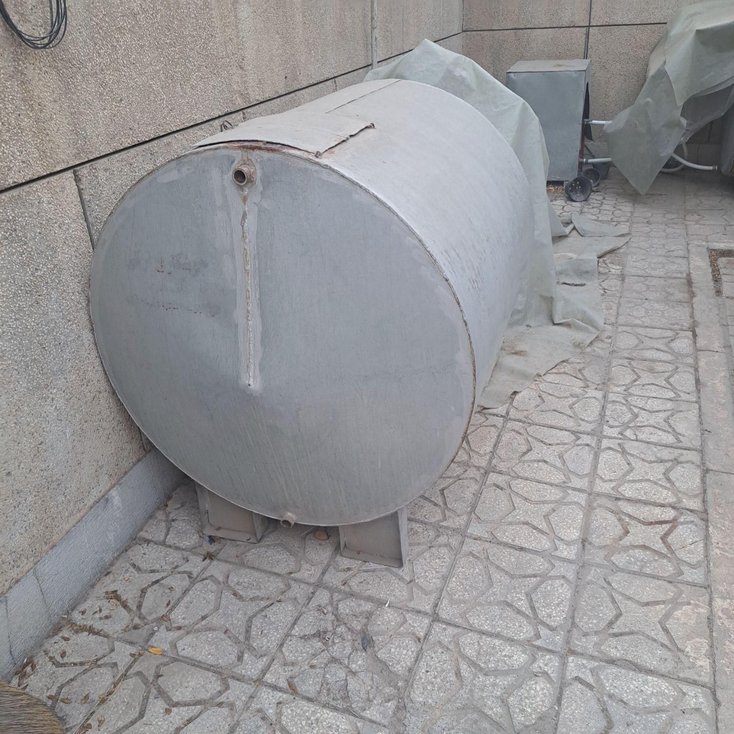 تانک اب|ابزارآلات|اصفهان, چرخاب|دیوار