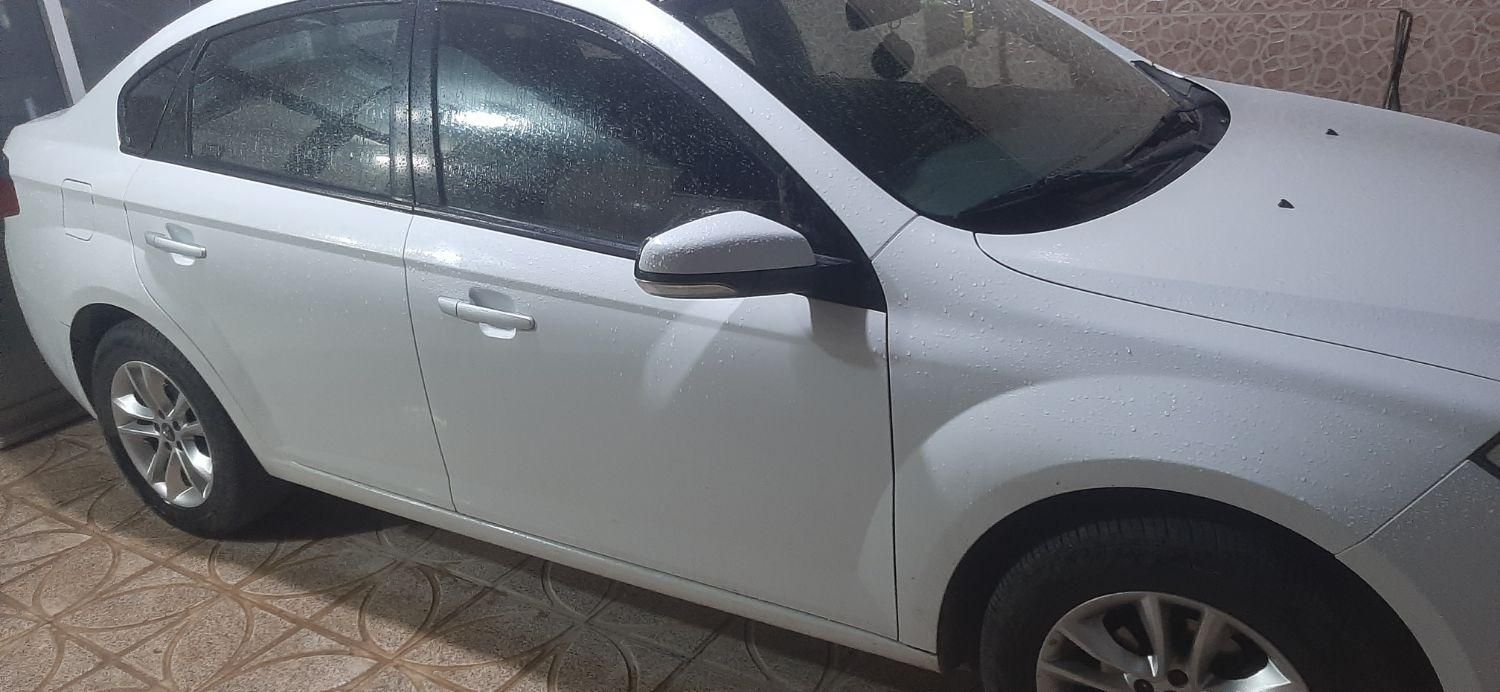 برلیانس H330 دنده‌ای 1500cc، مدل ۱۳۹۶|خودرو سواری و وانت|اصفهان, خوراسگان|دیوار
