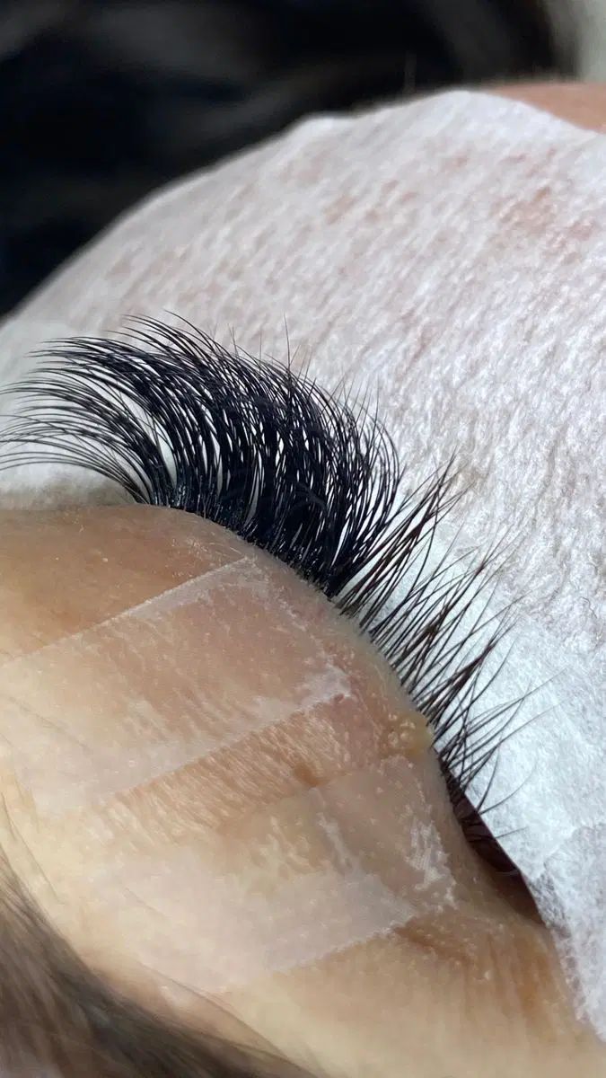میکاپ و اکستنشن مژ.ه با قیمت مناسب|خدمات آرایشگری و زیبایی|مشهد, رسالت|دیوار