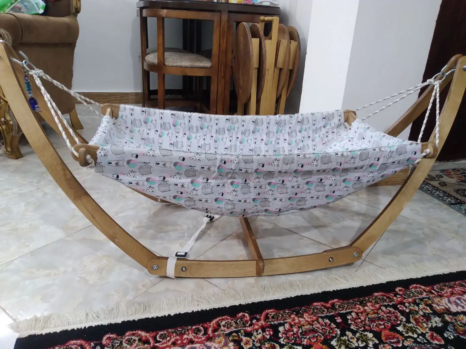 گهواره چوبی تاشو.بدرتولدتا ۱۵ کیلو.نوع چوب روسی|تخت و سرویس خواب|رودسر, |دیوار