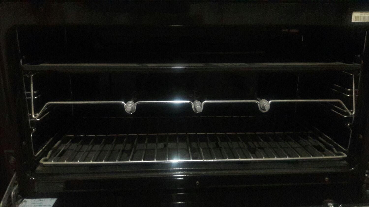 کاملاً تازه تمام فر برای فروش استفاده نشوده|اجاق گاز و لوازم برقی پخت‌وپز|میاندوآب, |دیوار