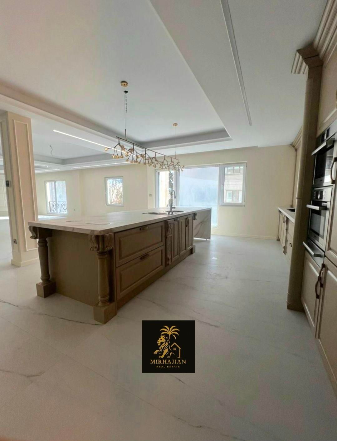 217 متر شاهکاری اصیل در تاپ لوکیشن رحمانیه|فروش آپارتمان|مشهد, الهیه|دیوار