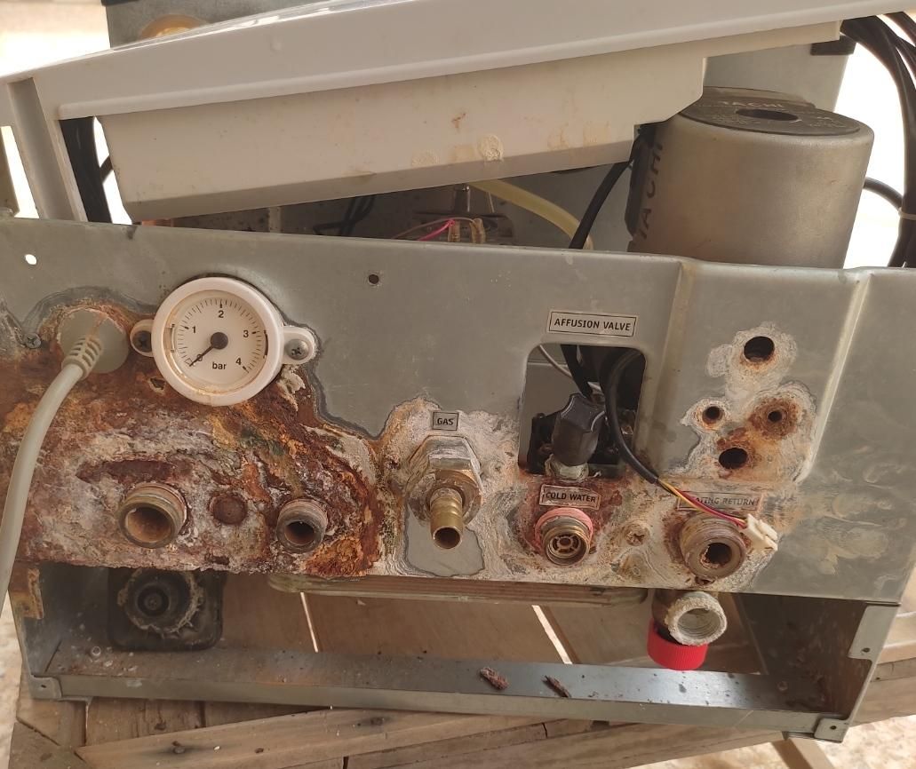 تعمیرات ونصب تخصصی پکیج و آبگرمکن ونصب شیرآلات|خدمات پیشه و مهارت|کاشان, شهرک امیرکبیر|دیوار