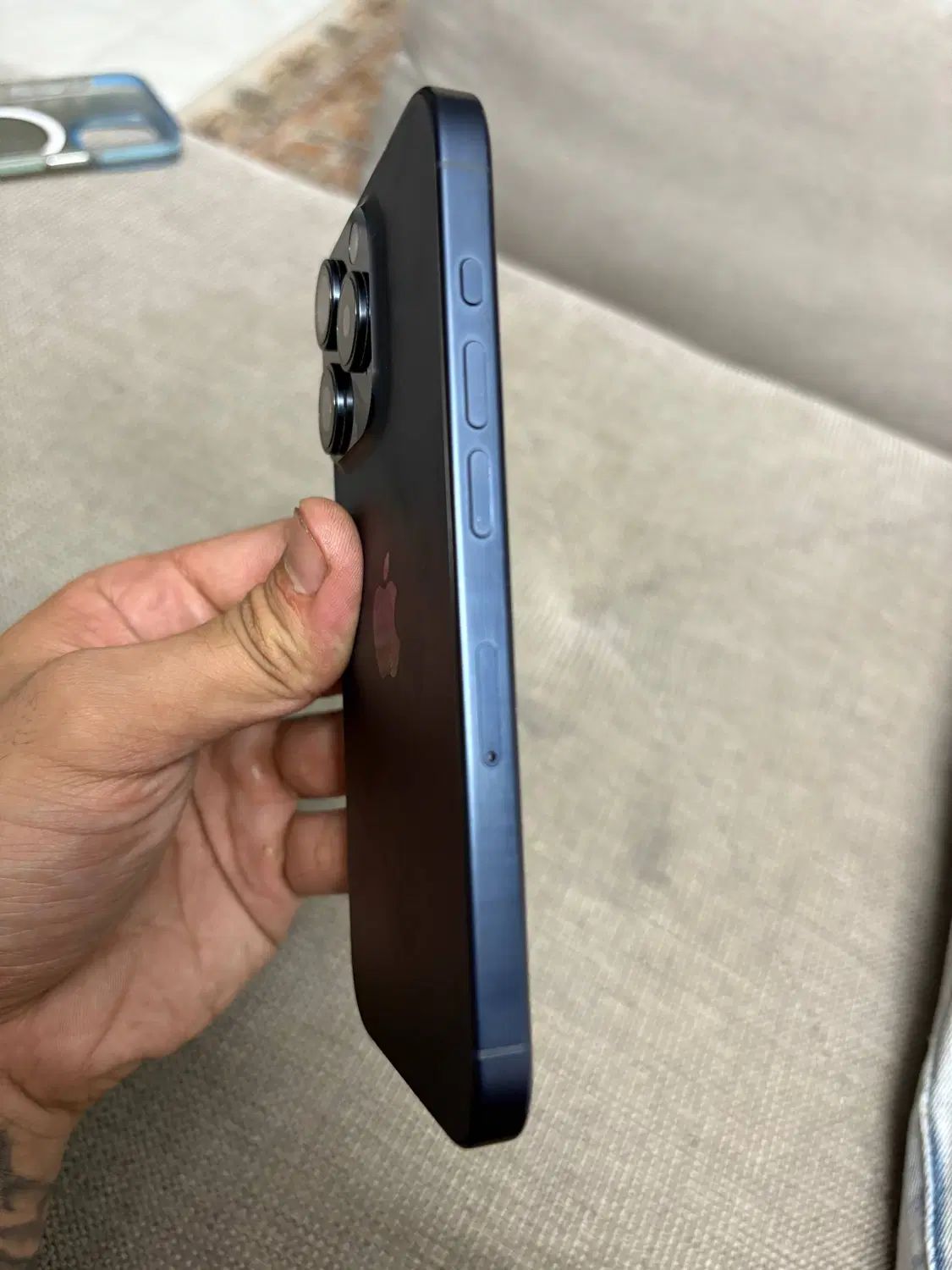 اپل iPhone 15 Pro با حافظهٔ ۲۵۶ گیگابایت|موبایل|کرج, شهرک بنفشه|دیوار