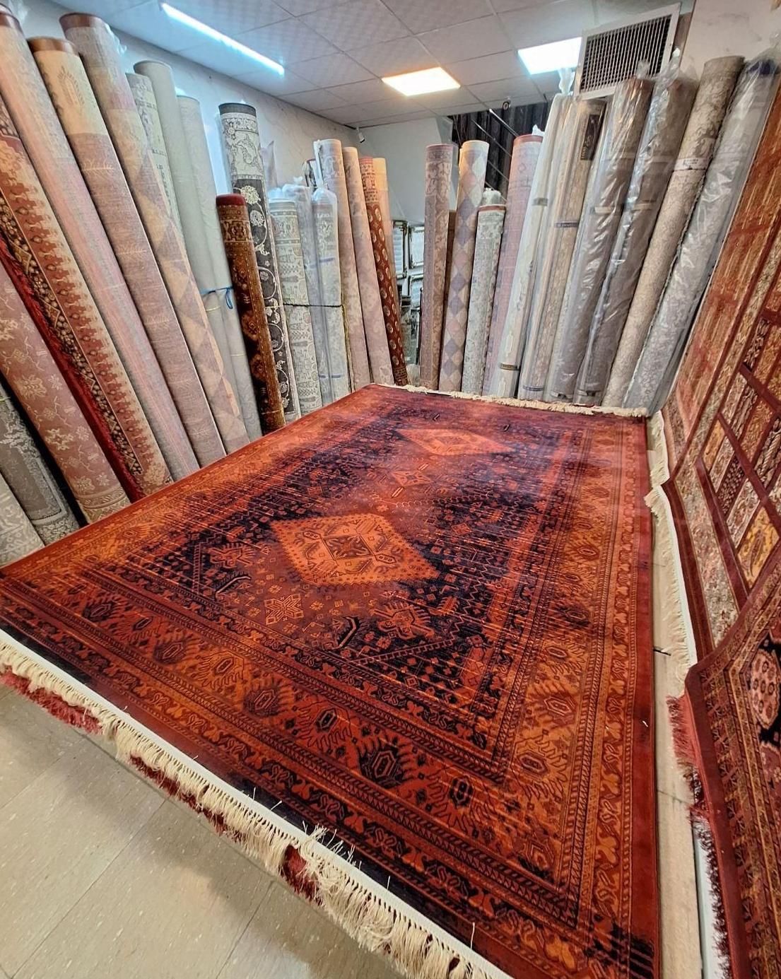 فرش سنتی لاکی خشتی ۳ در ۳ شانه ۷۰۰ اصل|فرش|مشهد, امیر|دیوار