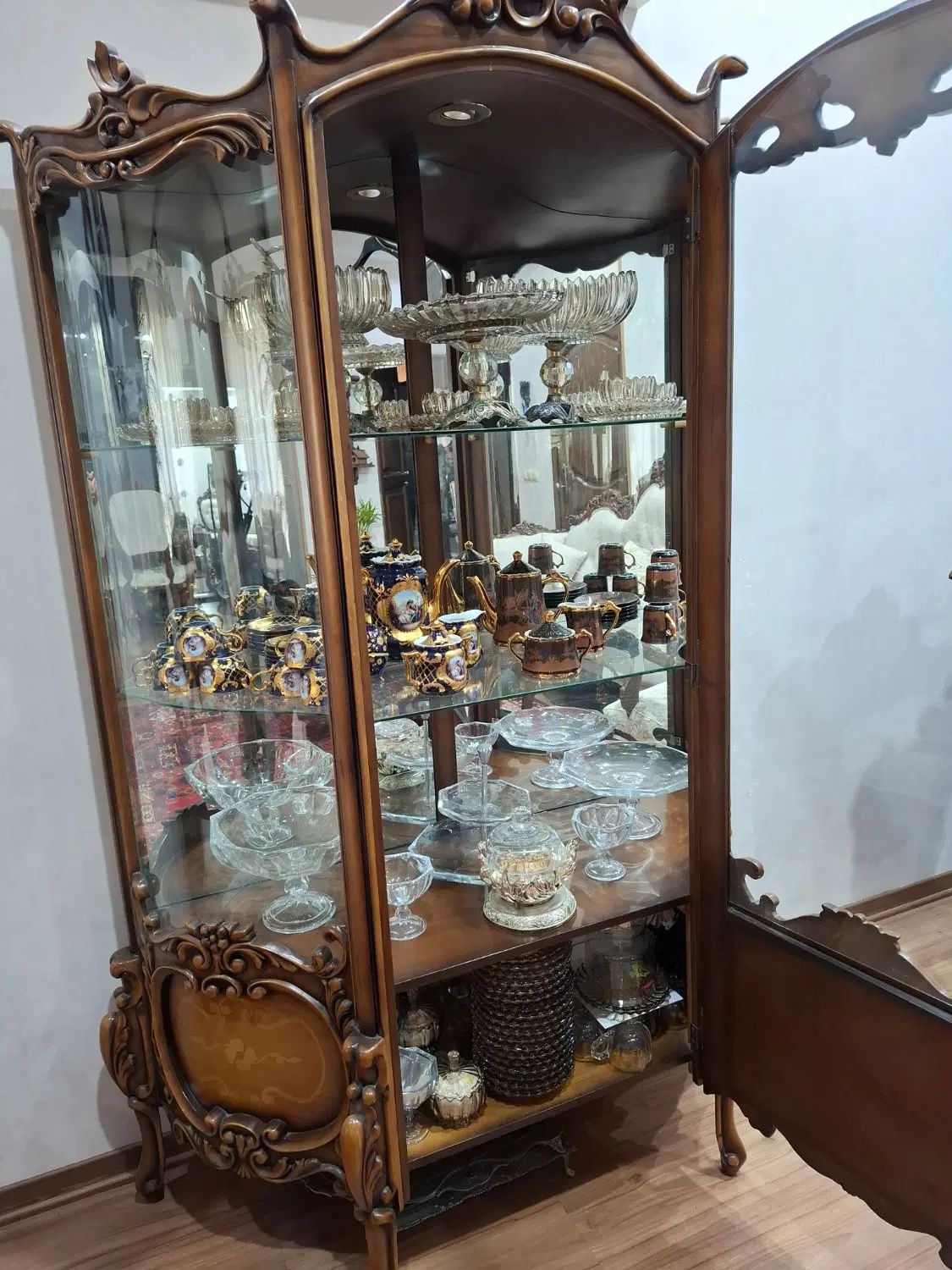 بوفه چوبی|بوفه، ویترین، کنسول|تهران, قلهک|دیوار