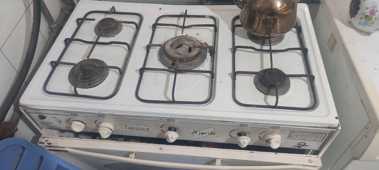 گاز 5شعله طرح فردار تمیز به شرط|اجاق گاز و لوازم برقی پختوپز|سبزوار, هویزه|دیوار