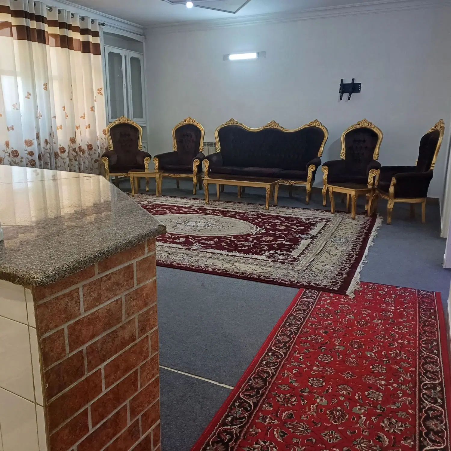 سوییت آپارتمان ۸۰ متری دو خواب رو به پارک|اجارهٔ کوتاه‌مدت آپارتمان و سوئیت|مشهد, جلالیه|دیوار