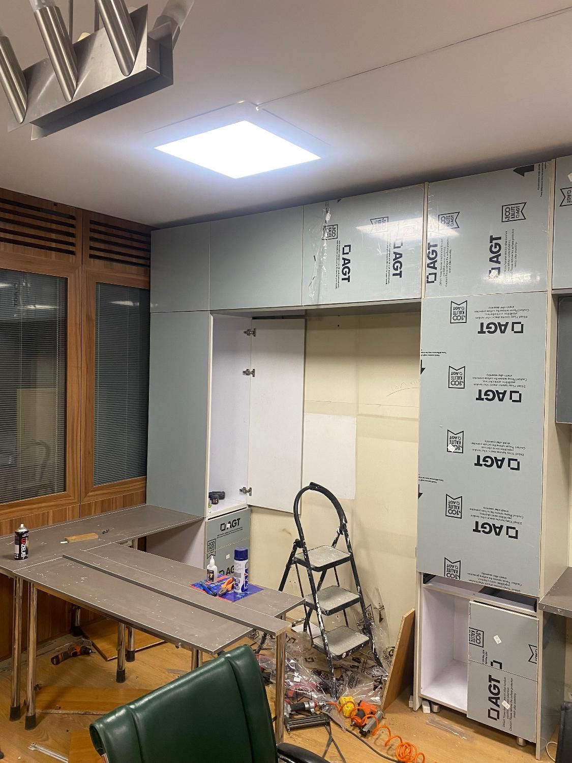 تعمیر و نصب انواع کابینت و کمد دیواری|خدمات پیشه و مهارت|تهران, ابوذر|دیوار