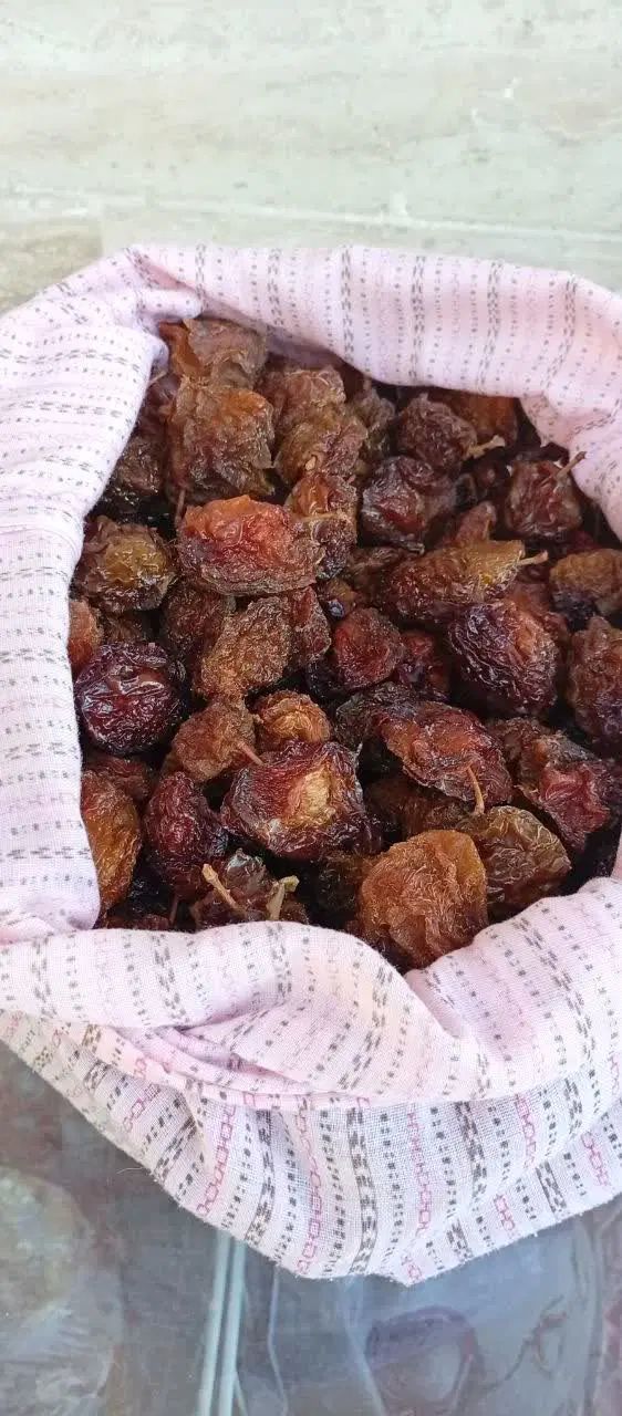 آلو خشک خانگی ارگانیک سالم تمیز و بهداشتی|خوردنی و آشامیدنی|کرج, شهرک یاس جنوبی|دیوار
