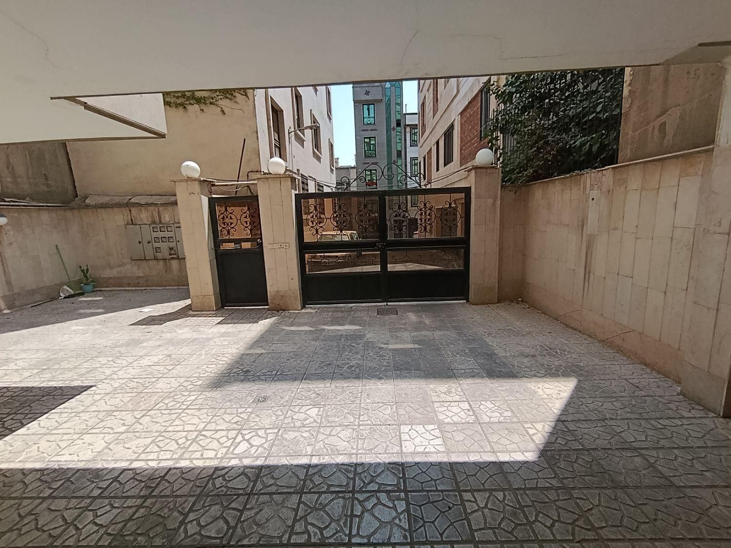 میدان ۷۸ /۴۵ متر تک خواب /با پارکینگ آسانسور تخلیه|اجارهٔ آپارتمان|تهران, هفت حوض|دیوار