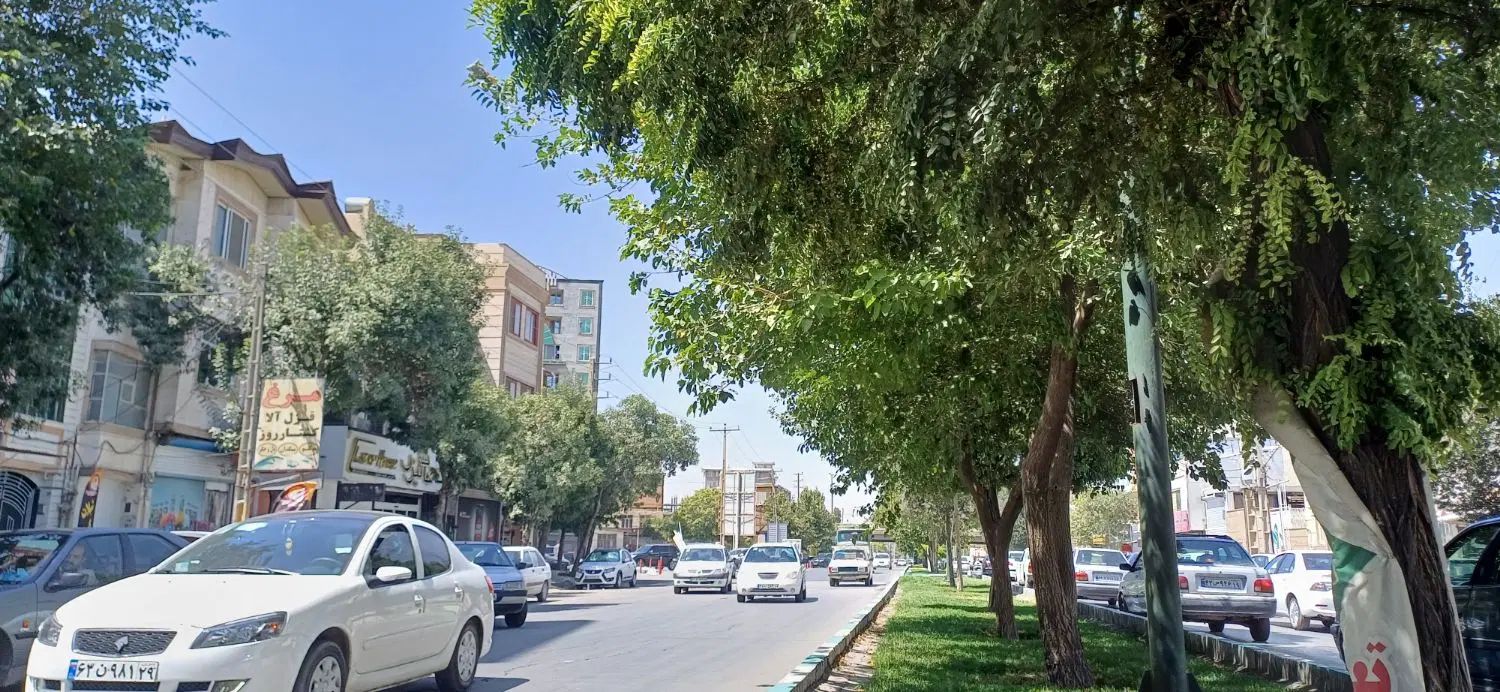 فقطبا۵میلیارد ۱۷۵متر ویو روبه طاقبستان بر بلوار زن|فروش آپارتمان|کرمانشاه, |دیوار