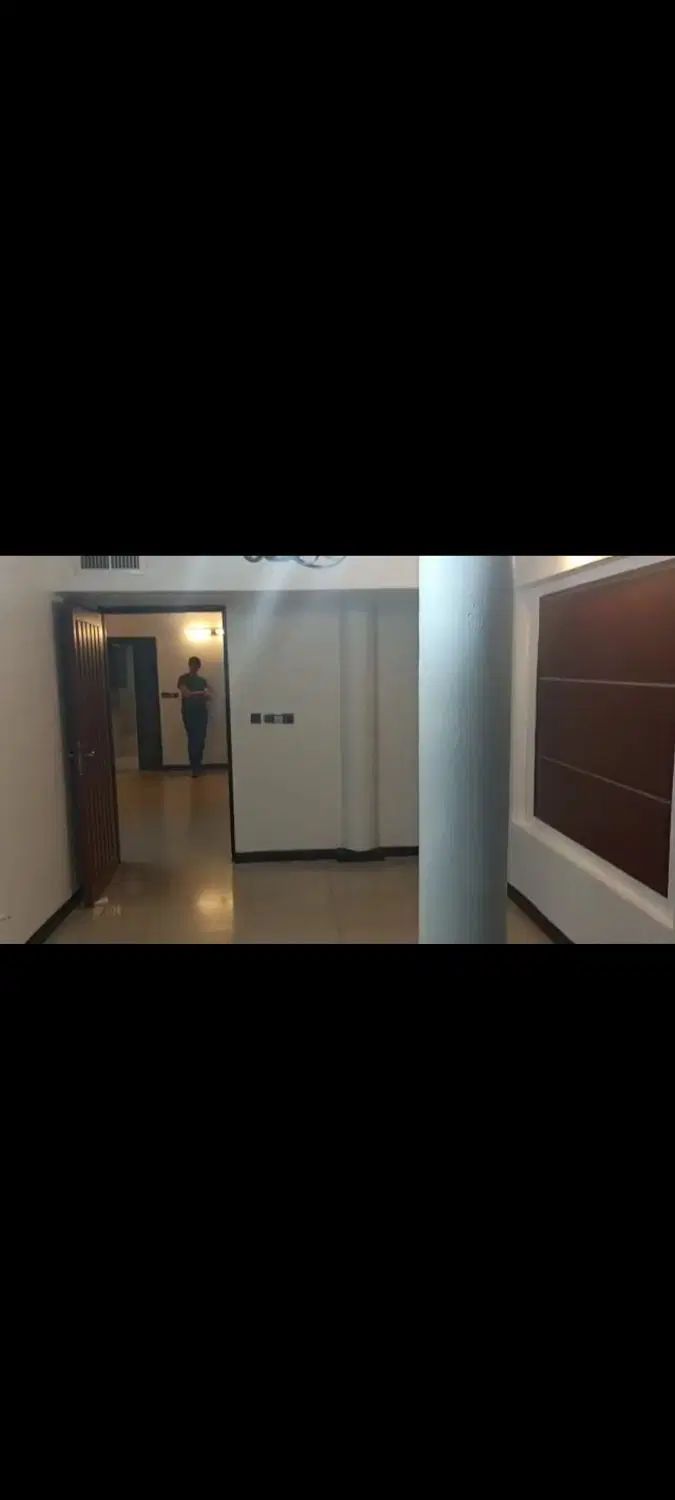 اجاره واحد اداری ۱۰۰ متری بر چهارراه هشت بهشت|اجارهٔ دفتر کار، اتاق اداری، مطب|اصفهان, گلزار|دیوار