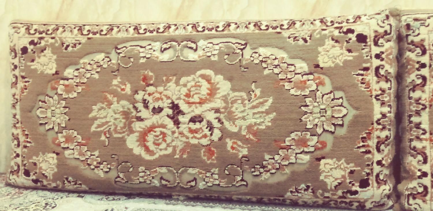 دو جفت پشتی|پشتی|مشهد, کوی دروی|دیوار