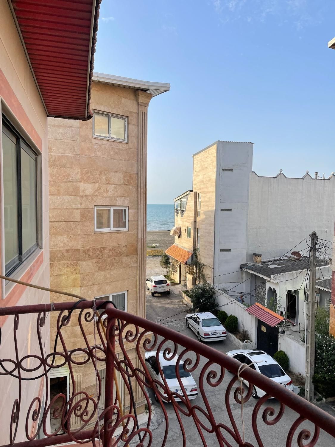 خانه سه خواب ساحلی روزانه ساعتی|اجارهٔ کوتاهمدت آپارتمان و سوئیت|محمودآباد, |دیوار