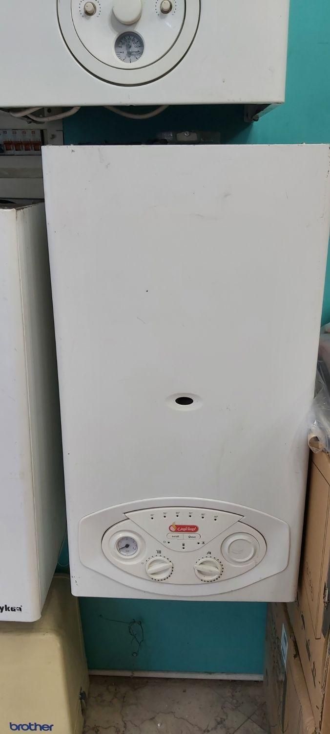 پکیج در حد بوتان و ایران رادیاتور m24 ام ۲۴|آبگرمکن، پکیج، شوفاژ|تهران, سجاد|دیوار