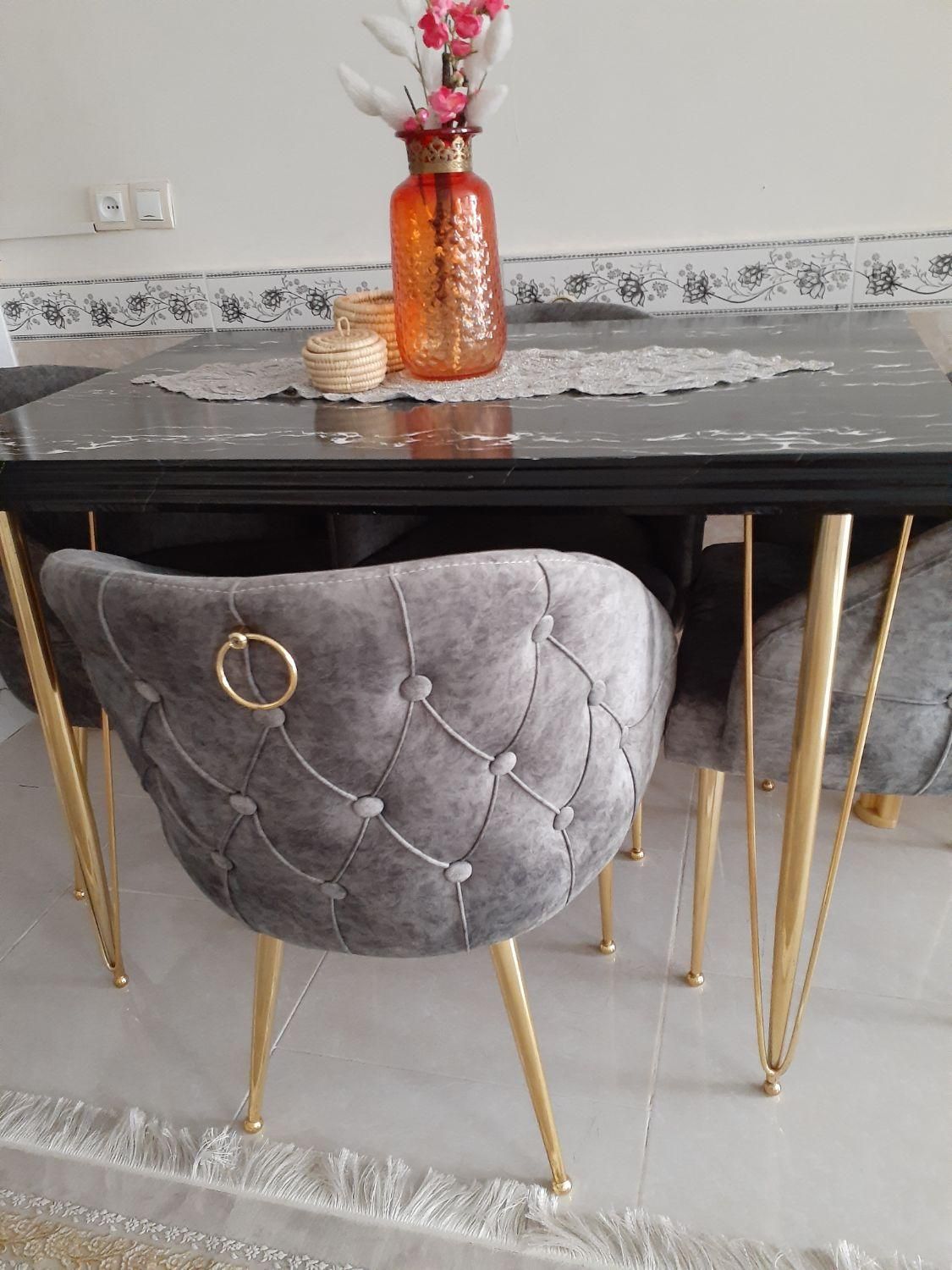 میز غذا خوری ۴نفره در حد نو|میز و صندلی غذاخوری|سبزوار, طبرسی (جعفرآباد)|دیوار