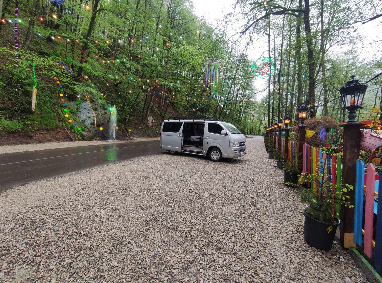 ون دربستی تویوتا هایس|خدمات حمل و نقل|قم, ارم|دیوار