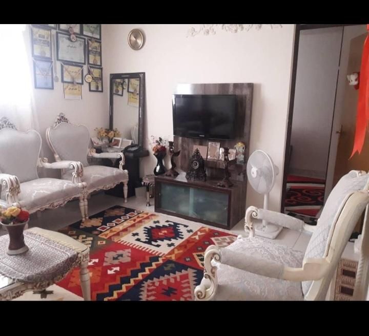 فروش واحد ۴۰متری سنددار تک برگ در پیرکلاچای|فروش آپارتمان|رشت, شهرک آیت الله منتظری|دیوار