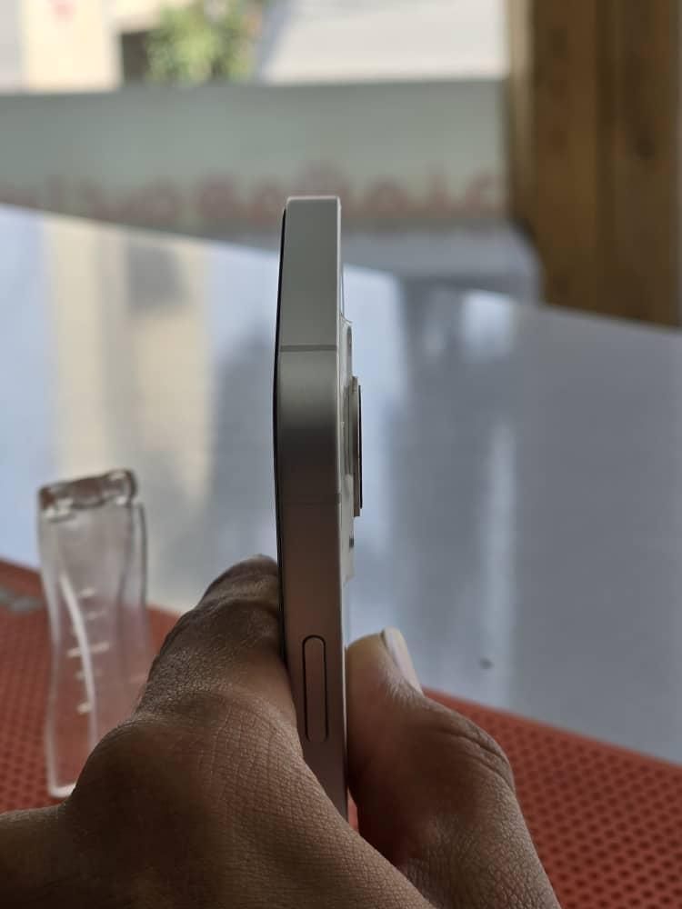 اپل iPhone 13 mini با حافظهٔ ۲۵۶ گیگابایت|موبایل|زرند, |دیوار