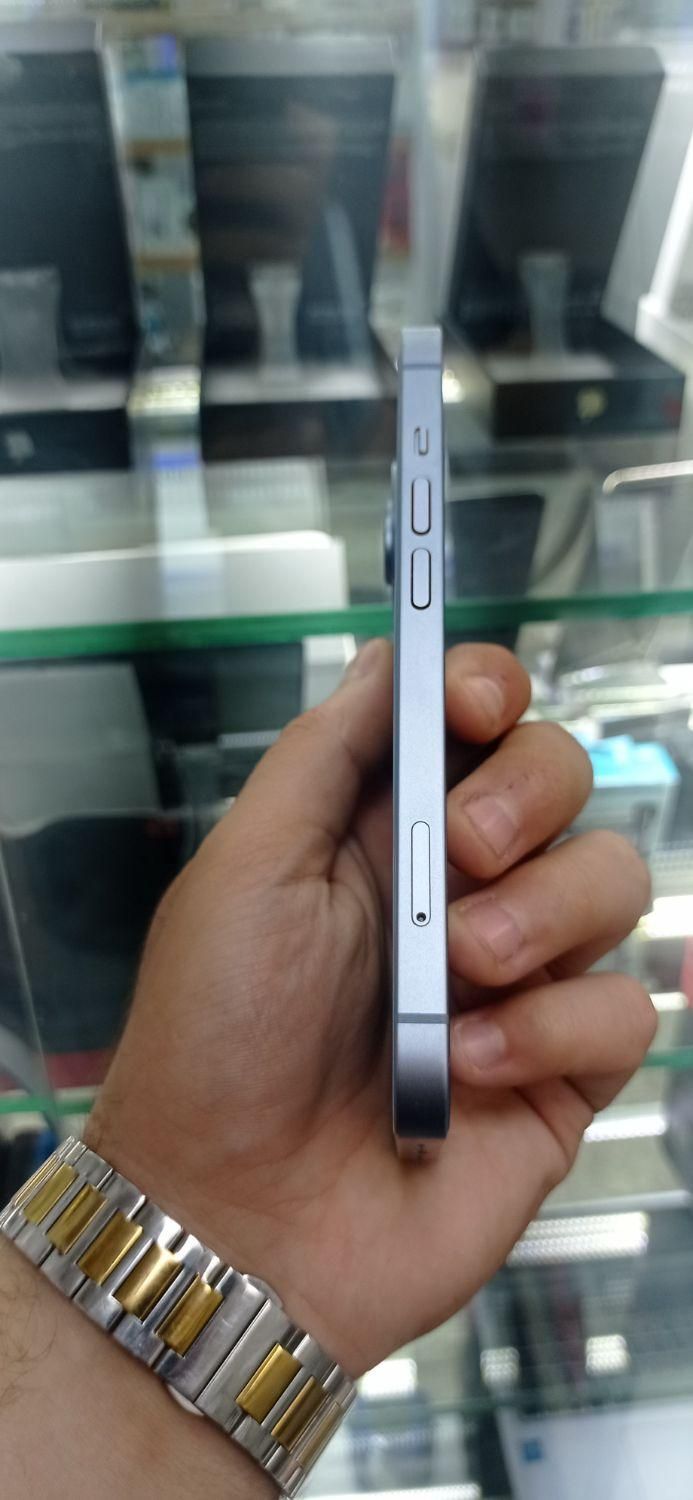 اپل iphone 14 با حافظهٔ ۱۲۸ گیگابایت|موبایل|تهران, نصرت|دیوار