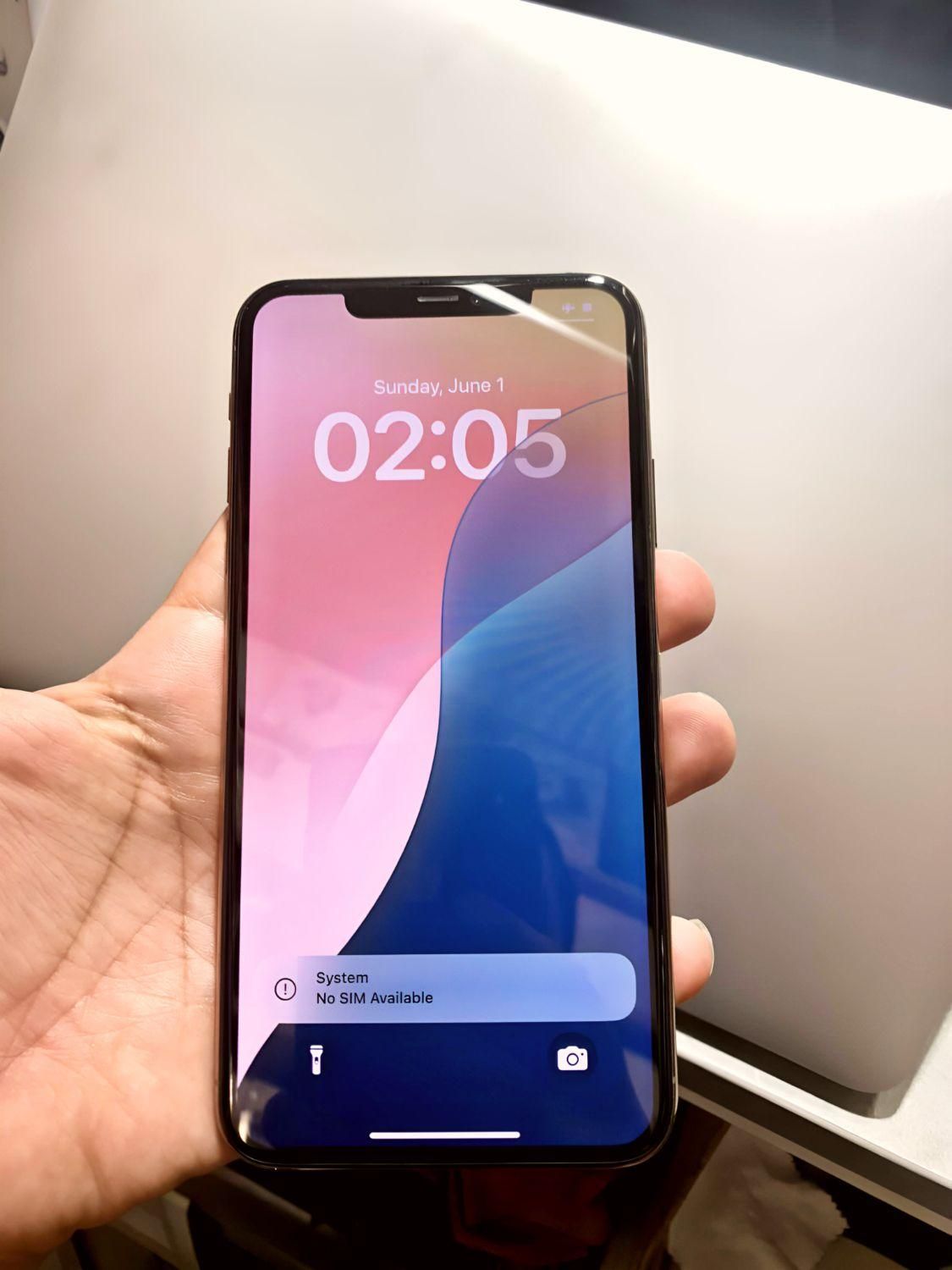 آیفون 11pro max  و گوشی ساده|موبایل|قم, انسجام|دیوار