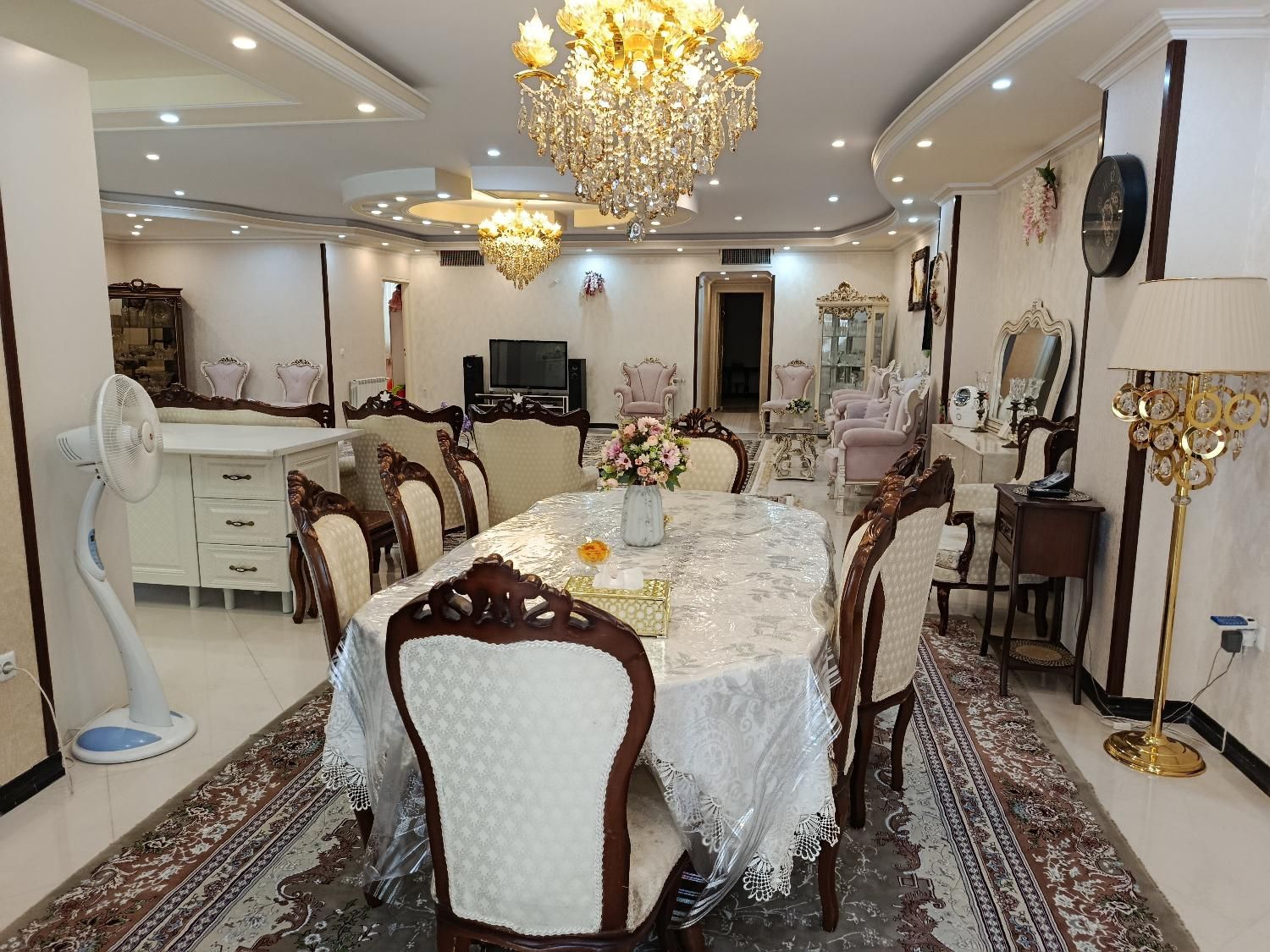 آپارتمان 192متری .طبقه دوم . 3خوابه|فروش آپارتمان|تهران, قیام|دیوار