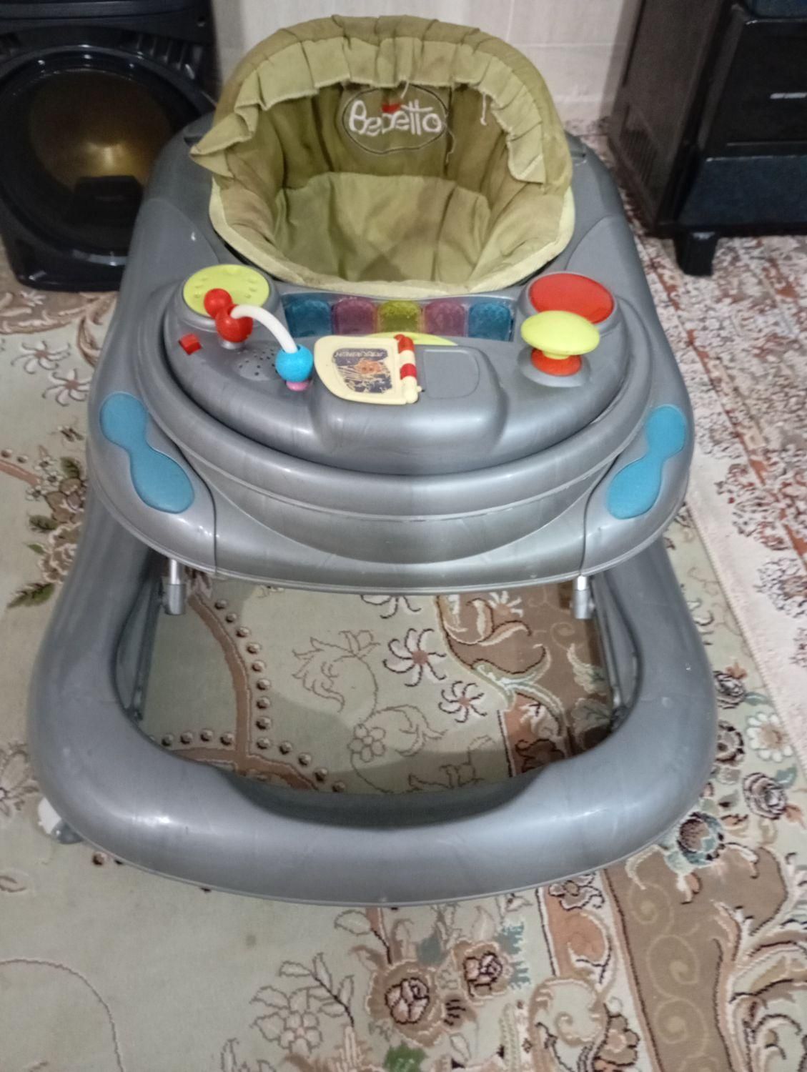 روروئک کریر|کالسکه و لوازم جانبی|نیشابور, خیام|دیوار