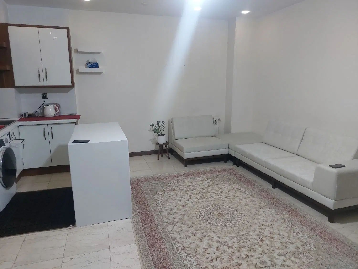 آپارتمان ۶۷متری/۲خواب/فول امکانات/منطقه۲ هما/|فروش آپارتمان|تهران, شهرک هما|دیوار