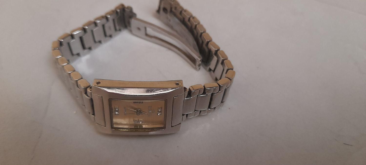 سلعت  مچی    الگانس|ساعت|پرند, فاز ۴|دیوار