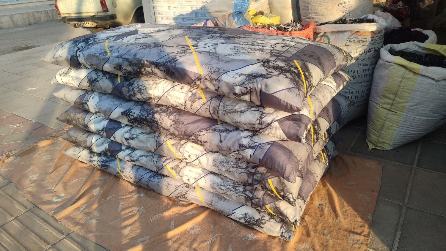 تشک،بالشت،لحاف|رختخواب، بالش، پتو|قرچک, زیبا شهر|دیوار