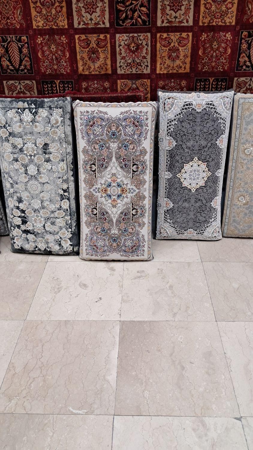 پشتی برجسته فرش مشهد اکرولیک ۱۲۰۰ شانه|پشتی|مشهد, امیر|دیوار