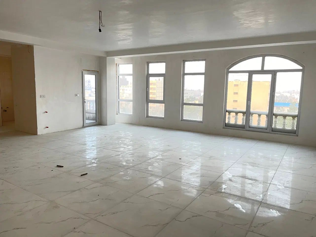 ۱۸۰مترنوساز خوش‌نقشه/لوکیشن تاپ گلایول/ابتدای ویلا|فروش آپارتمان|کرمانشاه, |دیوار