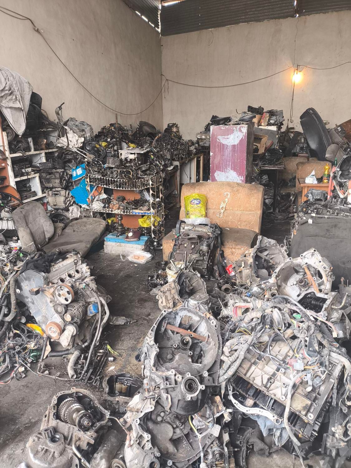 اوراقی لوازم استوک خودرو|قطعات یدکی و لوازم جانبی|کازرون, |دیوار