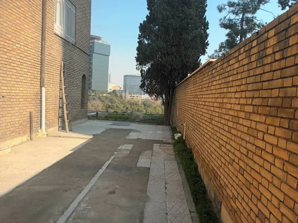 مستغلات ۱۶۰۰متر زمین، ۷۰۰متر بنا|اجارهٔ خانه و ویلا|تهران, یوسف‌آباد|دیوار
