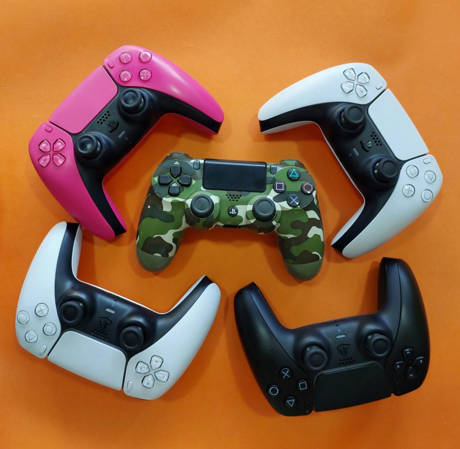 فروش دسته پلی استیشن کنسول PS4 /PS5 استوک اصلی|کنسول، بازی ویدئویی و آنلاین|قم, حنیف نژاد|دیوار