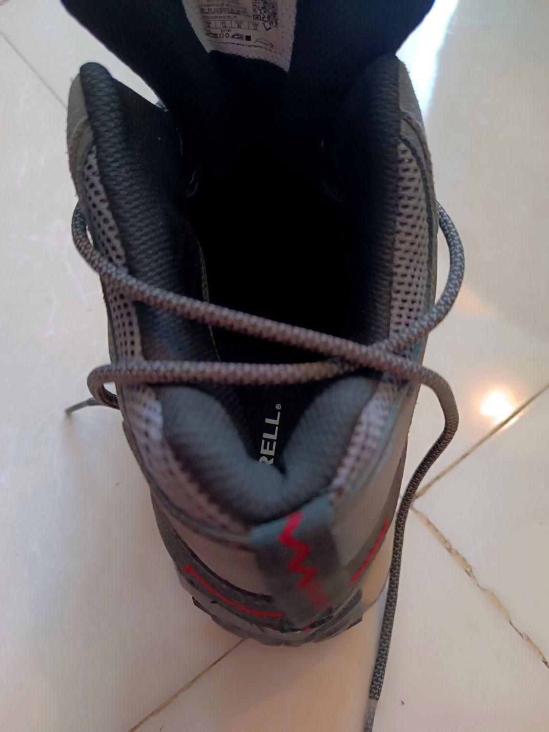 کفش کوهنوردی و طبیعت گردی برند Merrell j135|کیف، کفش، کمربند|تهران, چهارصد دستگاه|دیوار