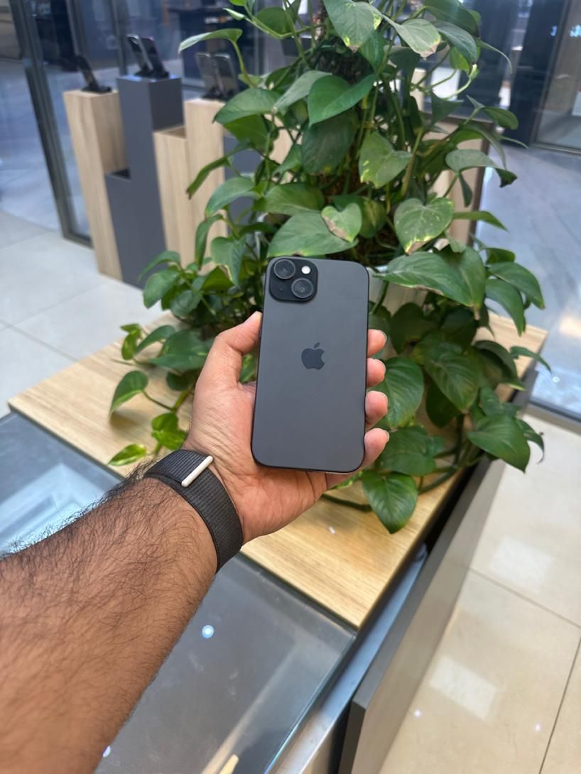 اپل iPhone 15 با حافظهٔ ۱۲۸ گیگابایت 93% دوسیمکارت|موبایل|اصفهان, احمدآباد|دیوار