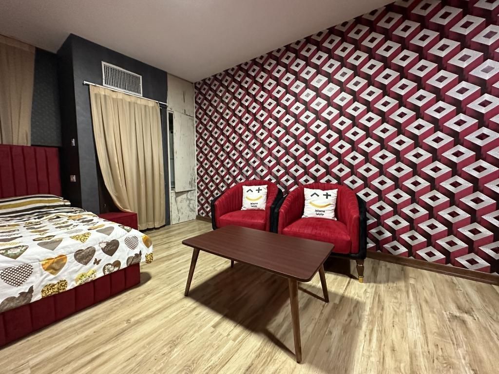 اجاره کوتاه مدت روزانه و ماهانه|اجارهٔ کوتاهمدت آپارتمان و سوئیت|اصفهان, چرخاب|دیوار