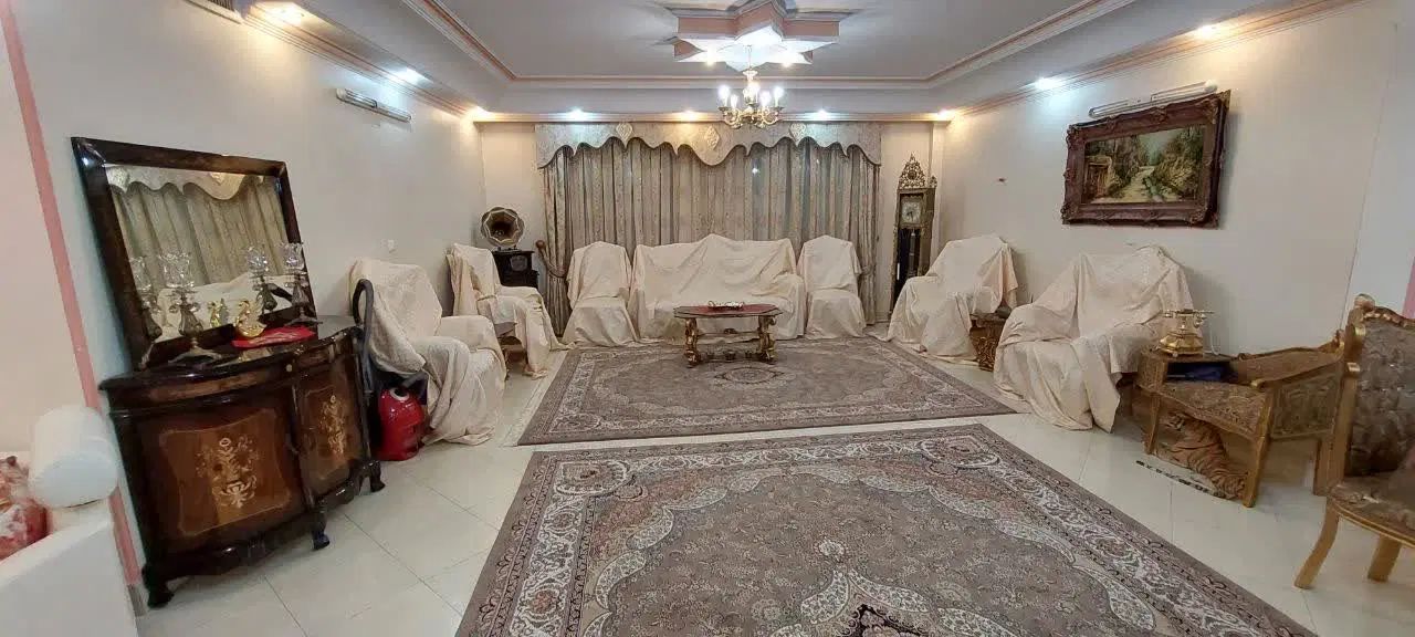 ۱۳۲ متر ۳ خواب فول امکانات کفایی امانی کوچه قناری|فروش آپارتمان|تهران, دروازه شمیران|دیوار