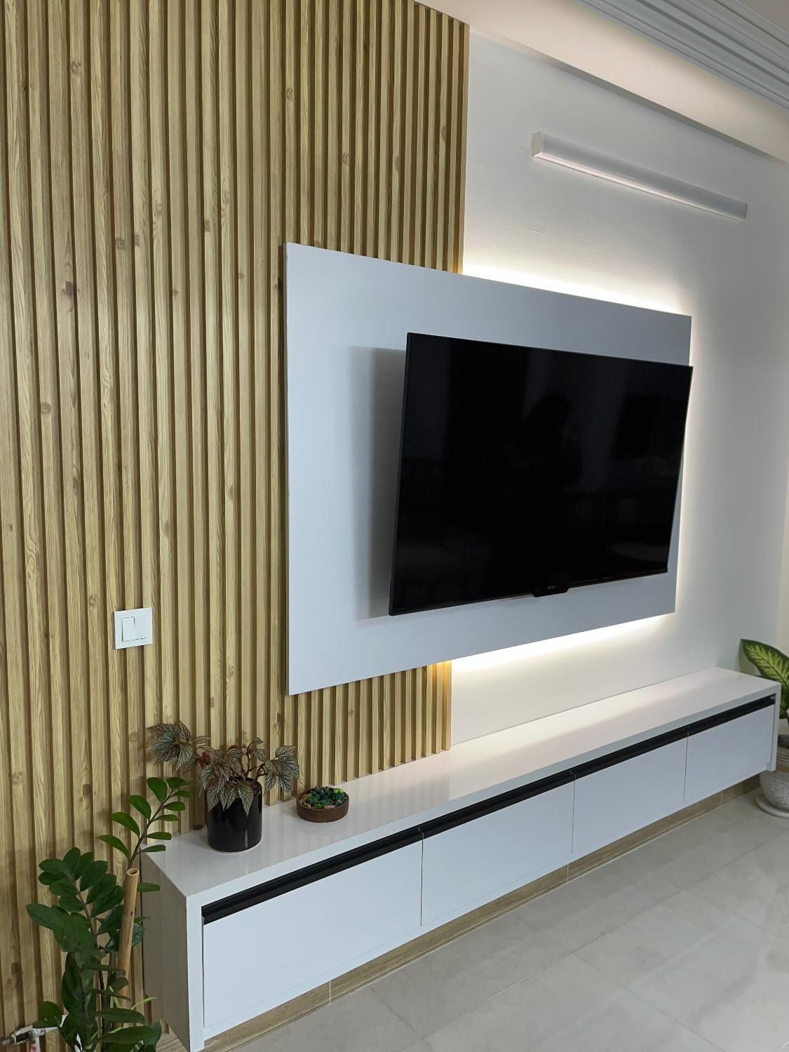 تیوی وال ترمووال ماربلشیت تی وی وال tv wall|خدمات پیشه و مهارت|بابل, |دیوار