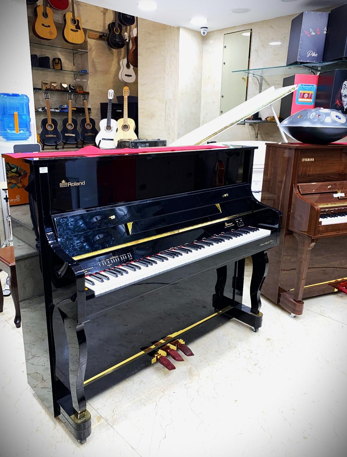 پیانو دیجیتال طرح آگوستیک roland japan|پیانو، کیبورد، آکاردئون|تهران, فردوسی|دیوار