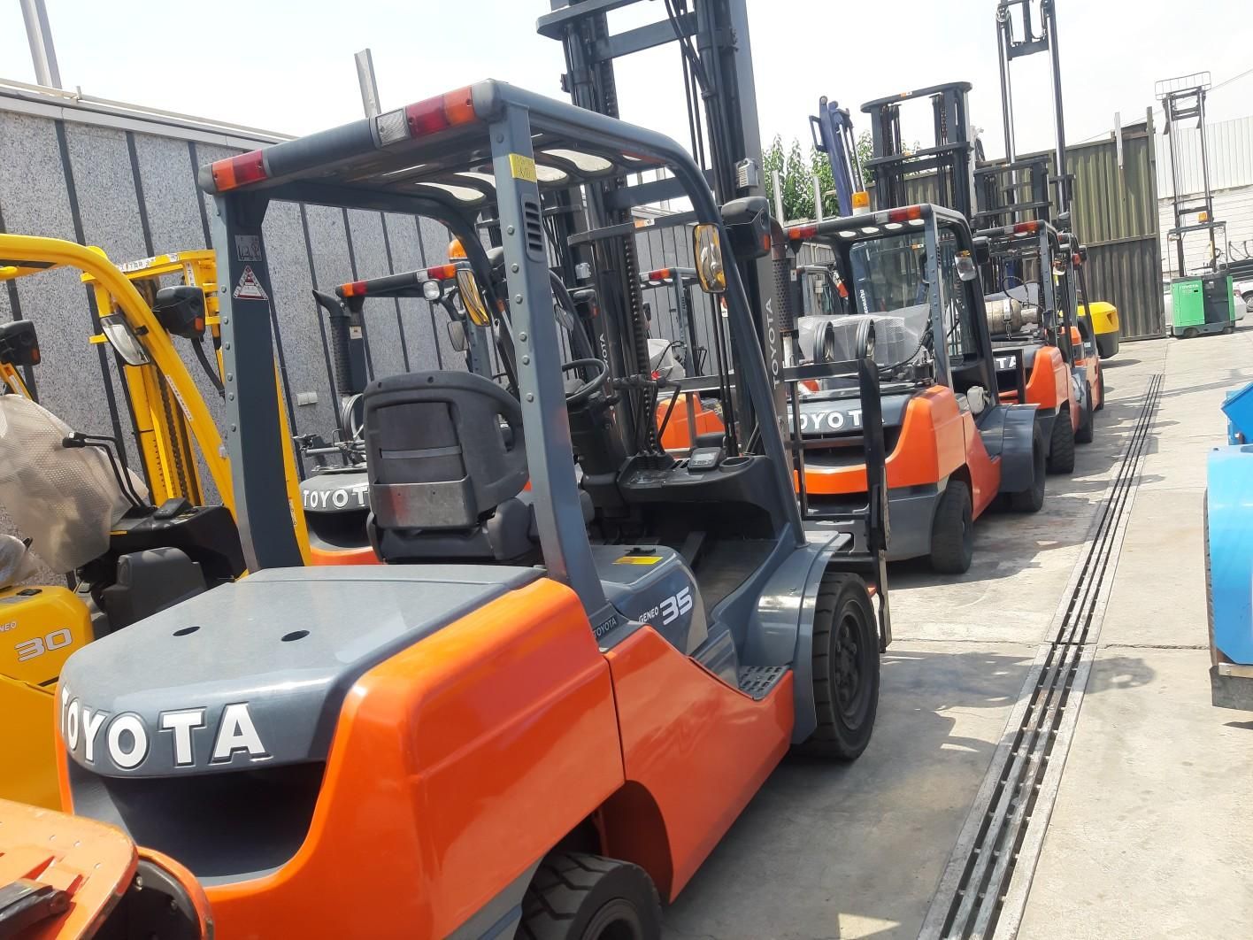 لیفتراک سیار ساعتی روزانه جابه جایی تخلیه بارگیری|خدمات حمل و نقل|مشهد, توس (بلوار توس)|دیوار