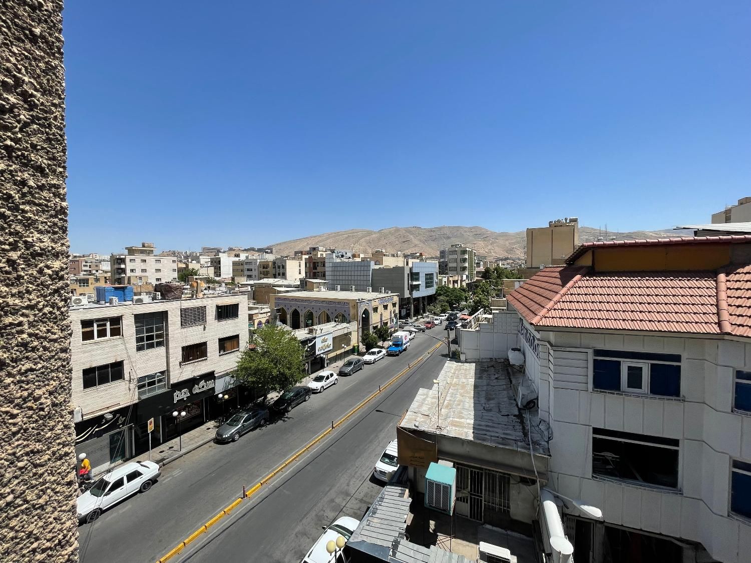 ۱۰۰ متر۲خواب بهترین موقعیت سینماسعدی به قیمت رسیده|فروش آپارتمان|شیراز, سینما سعدی|دیوار