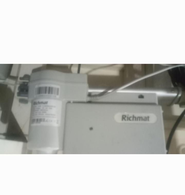 تخت بیمارستانی صندلی شو سه شکن دارای جا لگن دسشویی|آرایشی، بهداشتی، درمانی|قرچک, میرزائی شمالی|دیوار