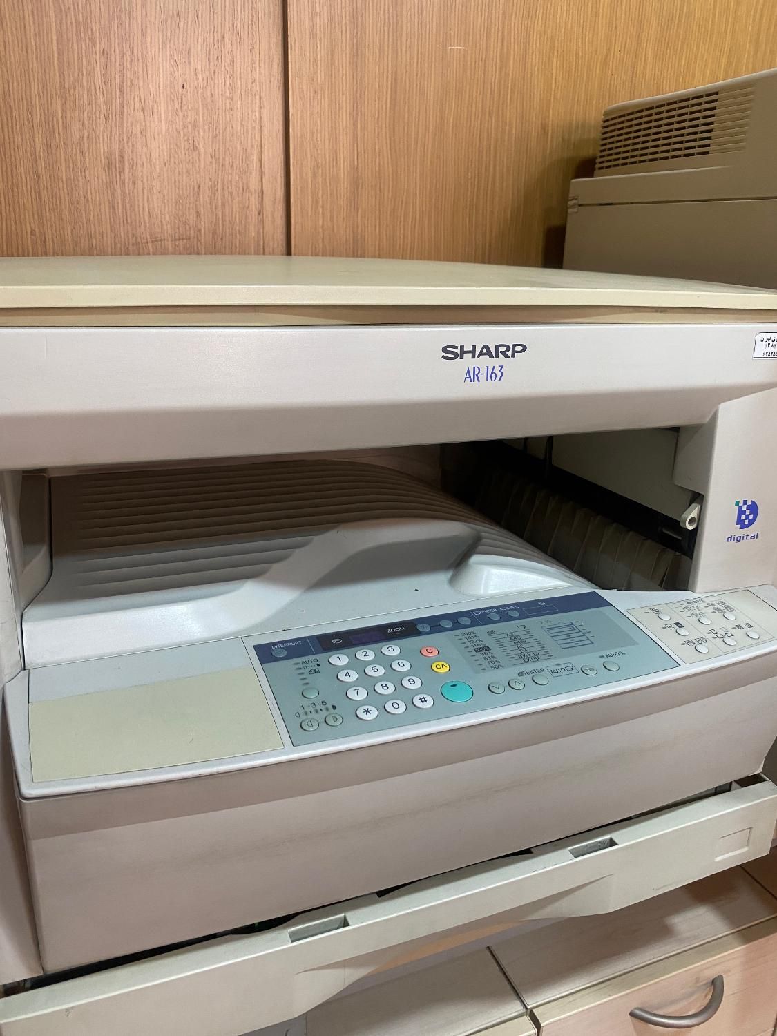 دو عدد دستگاه پرینتر hp و sharp|پرینتر، اسکنر، کپی، فکس|تهران, اباذر|دیوار