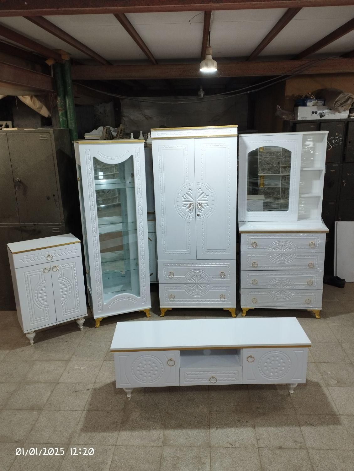 سرویس چوب ، سرویس عروس ، سرویس خواب ، ست کامل|تخت و سرویس خواب|مشهد, خواجه ربیع|دیوار